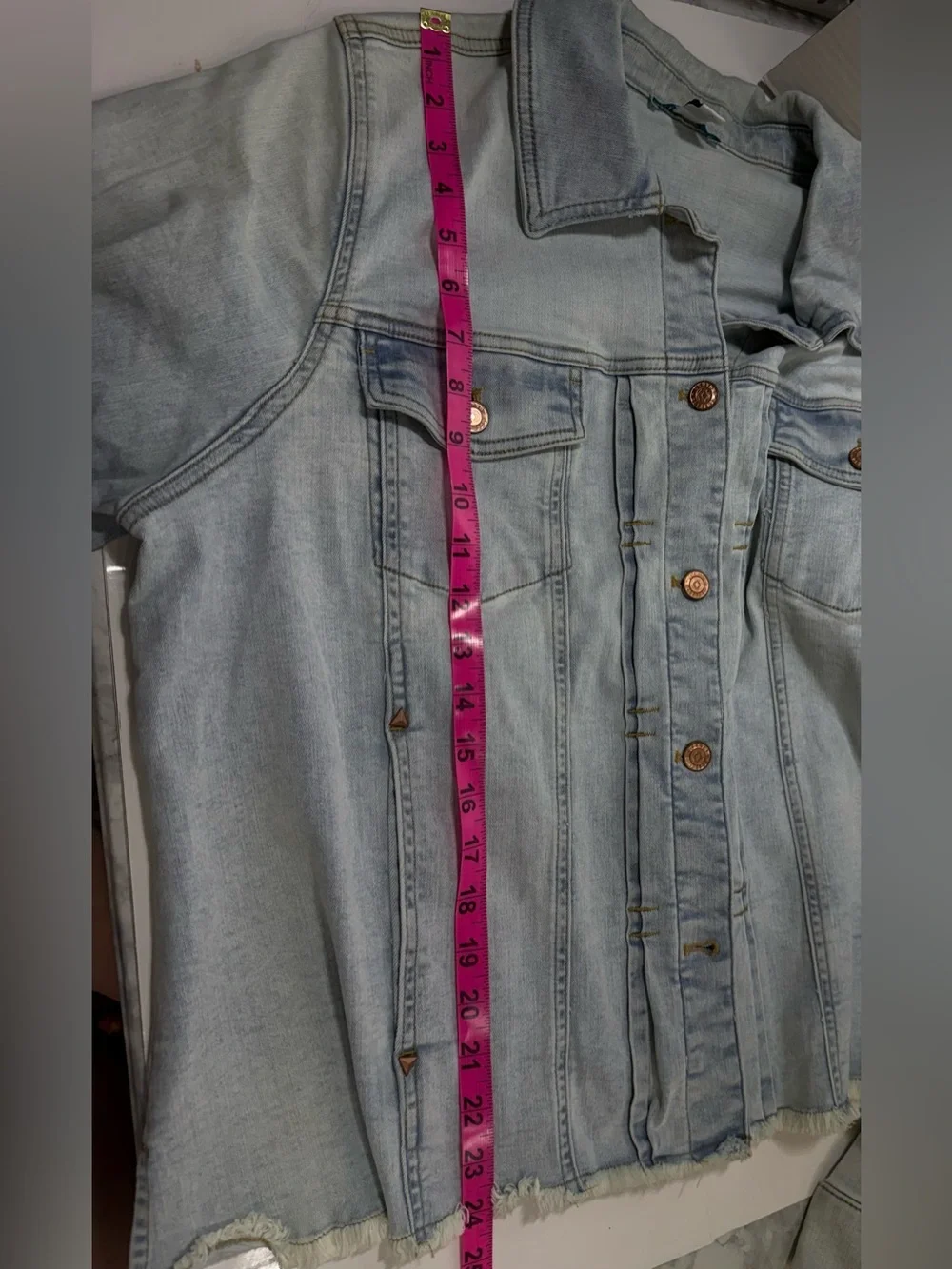 Light Wash Denim stretch trucker western Jacket with Frayed Hem - Women